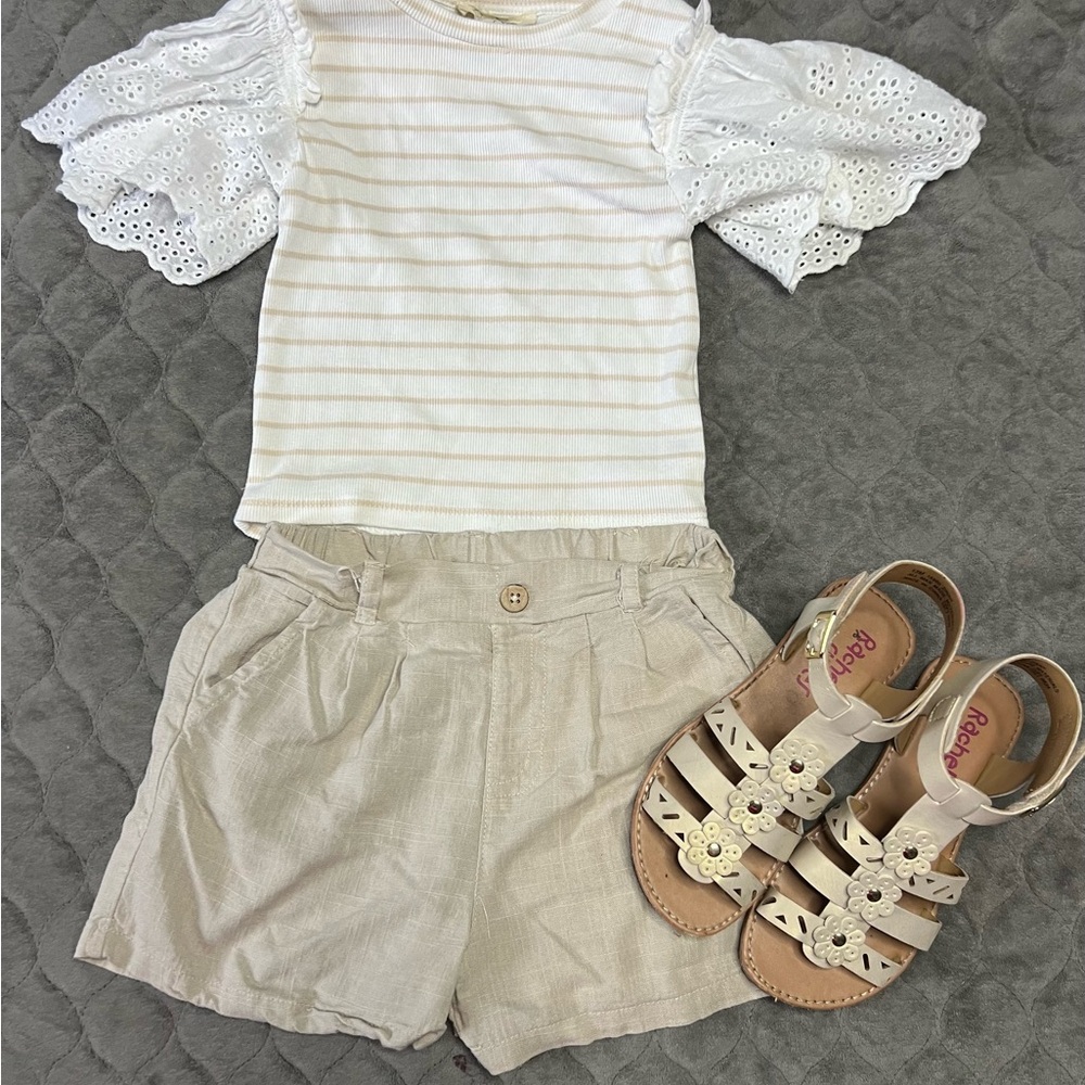 Jessica Simpson White and Beige Kids Matching Set